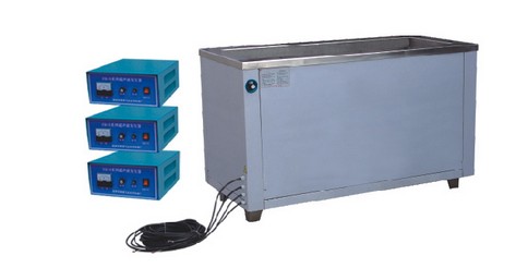 1530969540623573.jpg 昆山超聲波機(jī)是如何清洗過濾器的